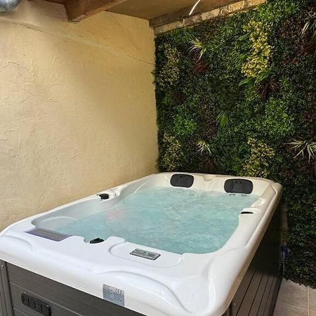 Luxury Room - Havre De Paix Avec Jacuzzi Prive Bar-le-Duc Εξωτερικό φωτογραφία